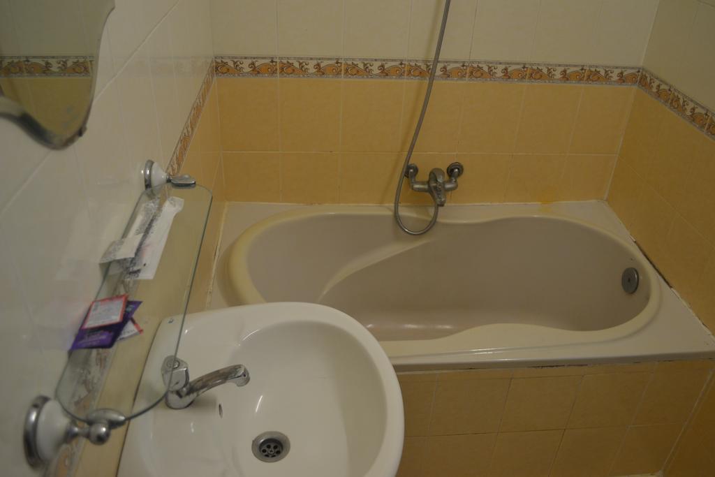 White Lion 2 Hotel Nha Trang Esterno foto